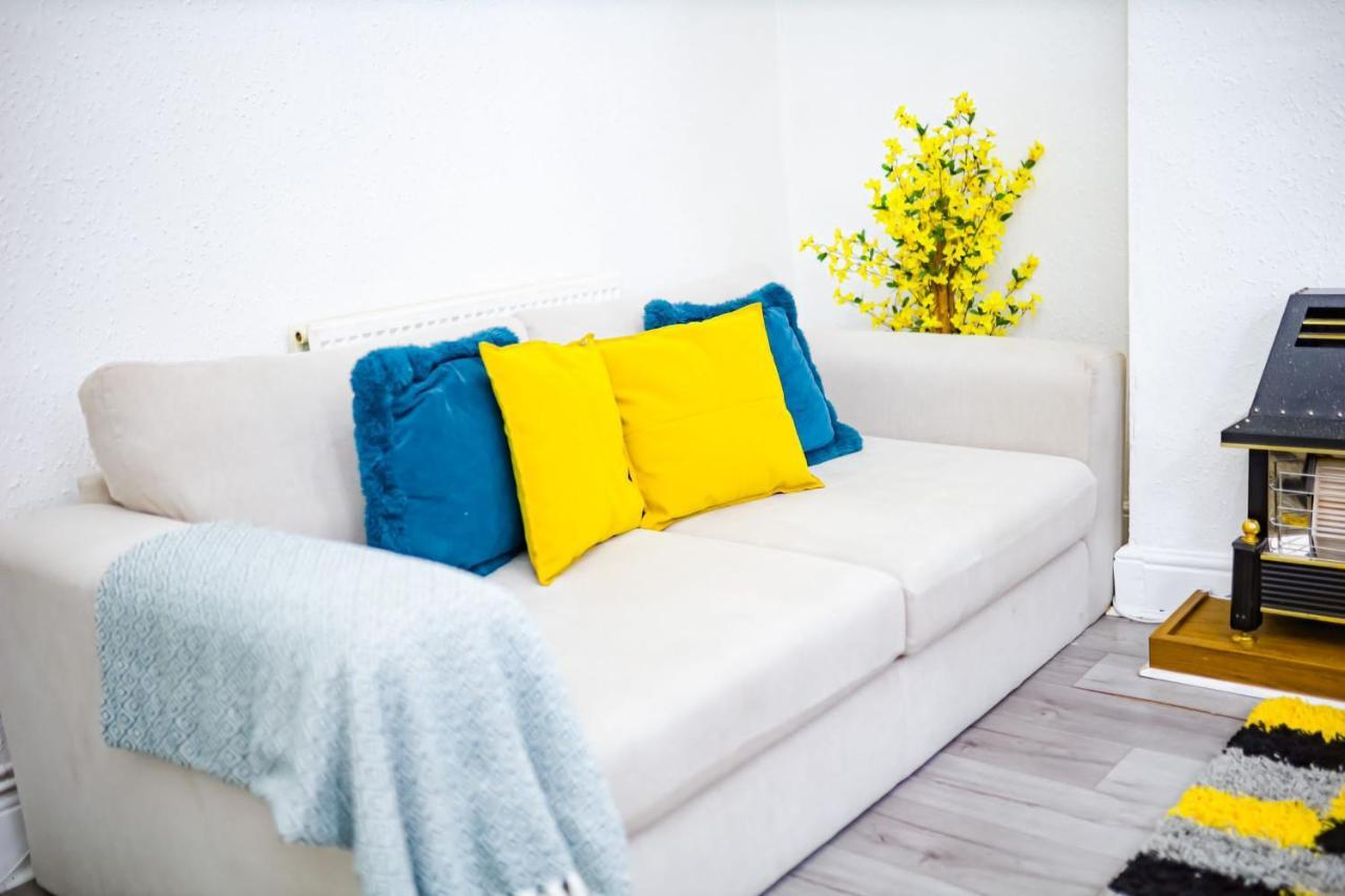 Beautiful 2 Bedroom House - Free Parking - Lt House Leicester Exterior foto